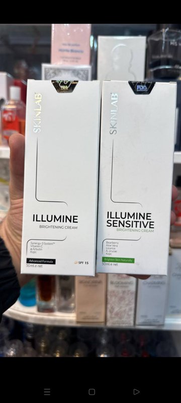 مجموعة علاج الكلف والنمش من  (Skinlab Illumine). 