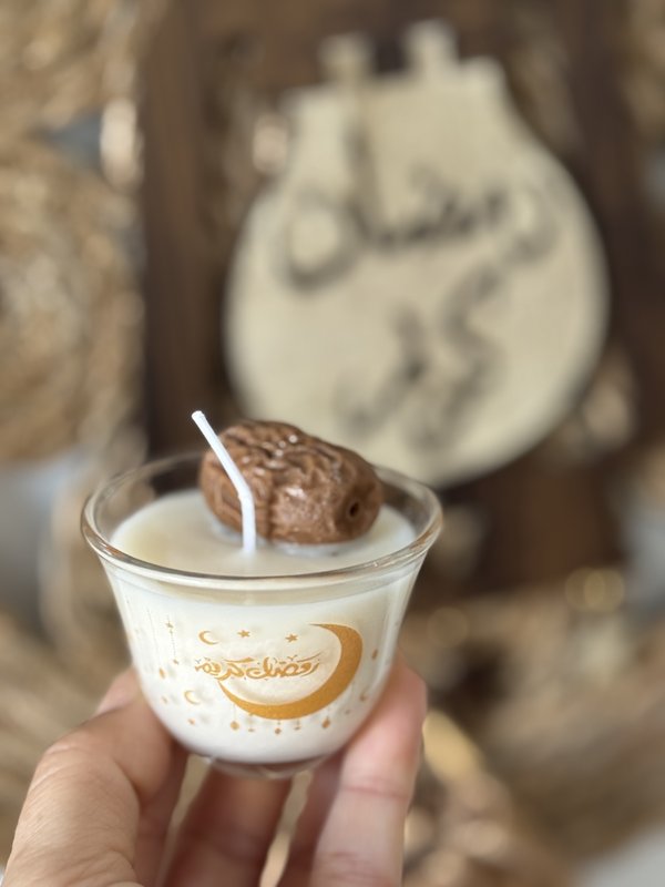 فنجان التمره او الهلال 