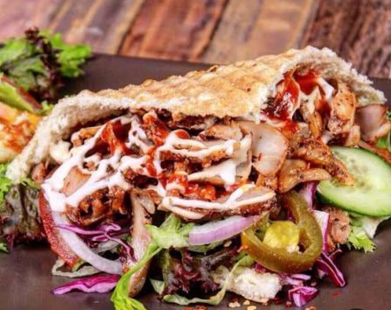 وجبة دونر تركي