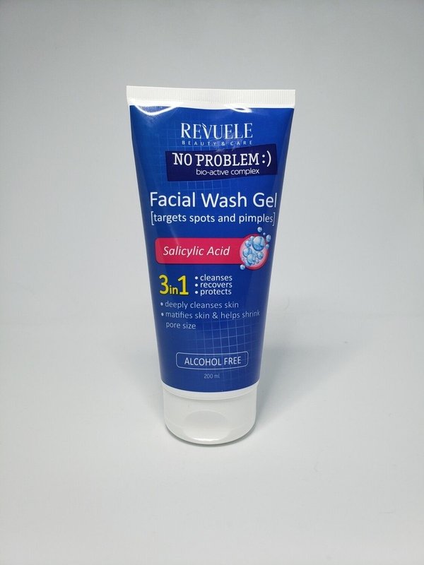 غسول ريفولي بالسالسلك اسد الشهير للبشرة المعرضة للحبوب 