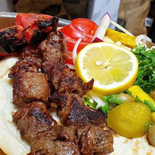 نفر تكه لحم