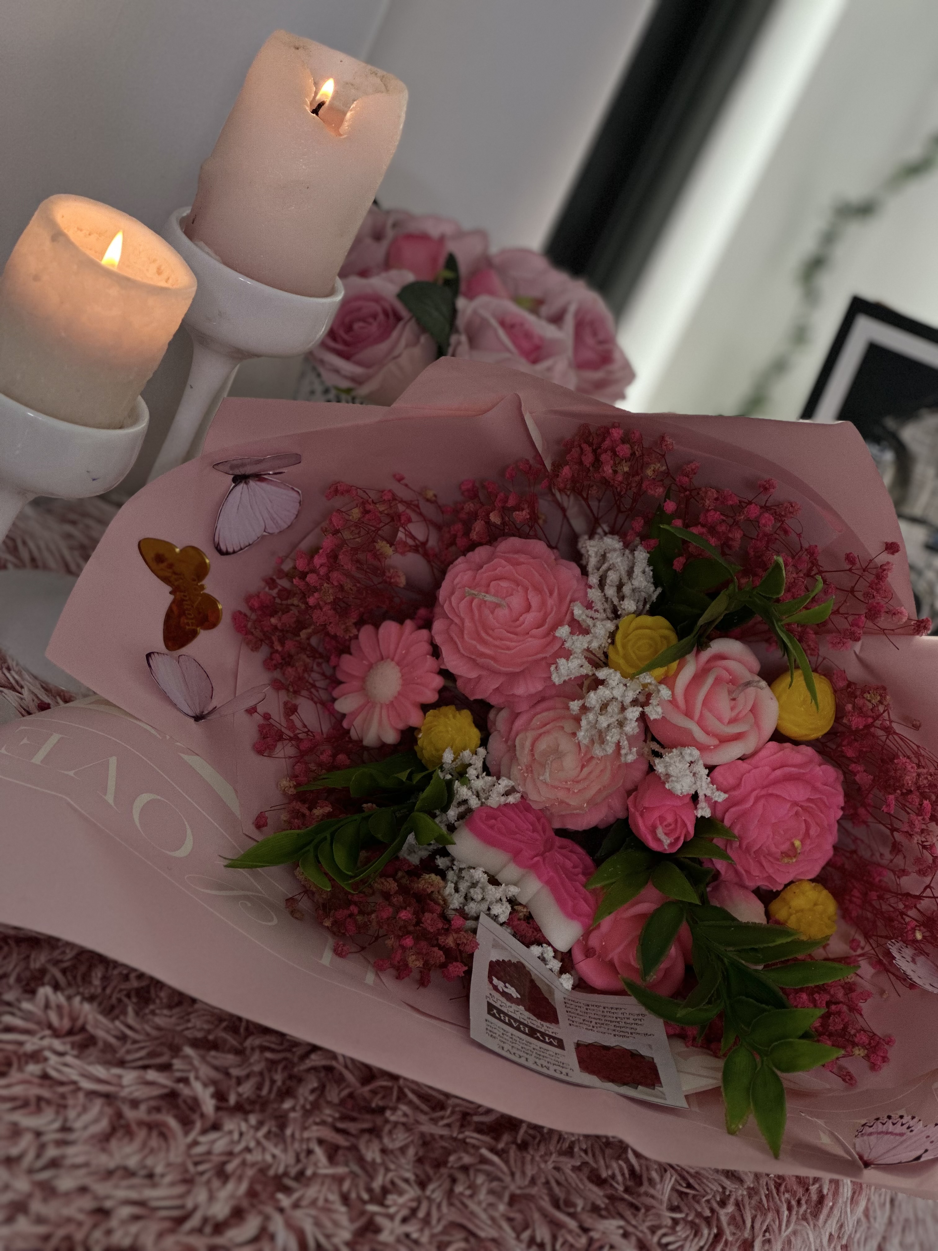 باقات شموع الورد